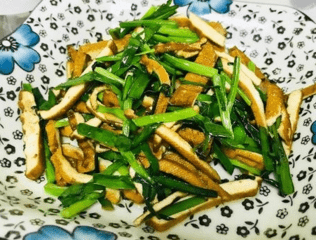 韭菜炒香干