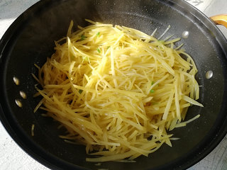 芹菜炒土豆丝7