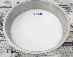 谁都能做：这种Q弹柔软的饼，你猜不到它用什么做的，食材家家有4