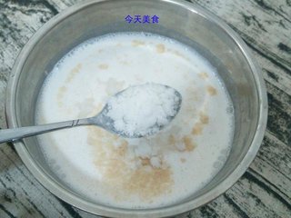 谁都能做：这种Q弹柔软的饼，你猜不到它用什么做的，食材家家有6