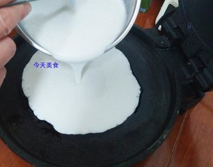 谁都能做：这种Q弹柔软的饼，你猜不到它用什么做的，食材家家有8