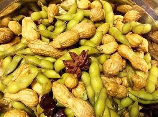 每天吃花生，提高免疫力，但注意这3种花生吃法反而会“养病”2