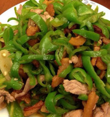 多年大厨：炒肉下锅前多加一步，保证鲜嫩不柴4