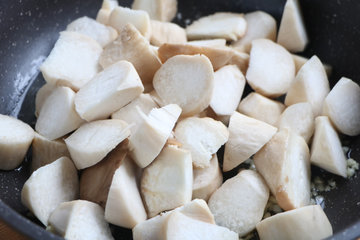 隔三差五准炖一次：这菜用来炖汤，汁多有嚼劲，上桌比肉还受欢迎7