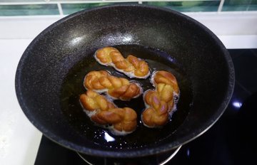 麻花的做法6