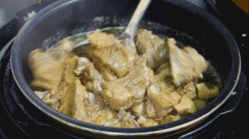 放错了“水”的补钙大骨汤，汤色不白肉不鲜美6