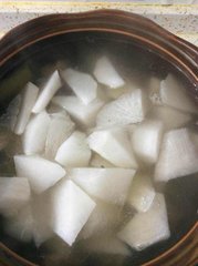 冬天手脚冰凉？多吃这道汤，益气补血，便宜要多吃8