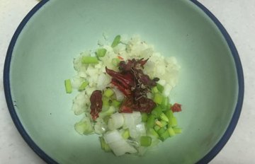 凉拌黄瓜的做法2