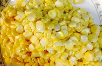 甜玉米粒的做法1