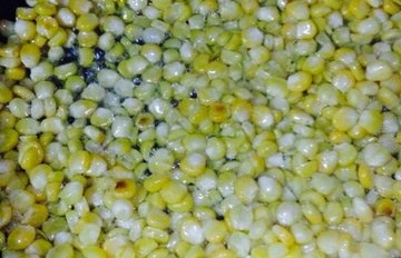 甜玉米粒的做法2