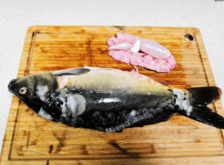 家里有这饮料的一定要试试看，用它炖鱼特好吃，腥味土腥味全都没