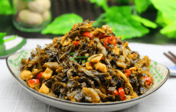 炒酸菜增加这一步，很好吃，酸爽脆嫩，香辣爽口，酸咸适中！