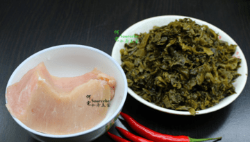 炒酸菜增加这一步，很好吃，酸爽脆嫩，香辣爽口，酸咸适中1！