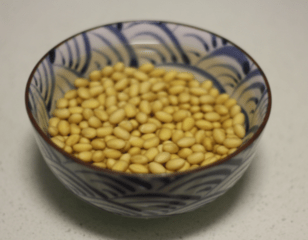 冬天早餐喝这杯滋补暖身，女人多喝脸色红润气血足，做法简单