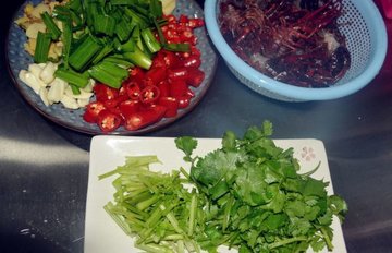 自制香辣小龙虾1