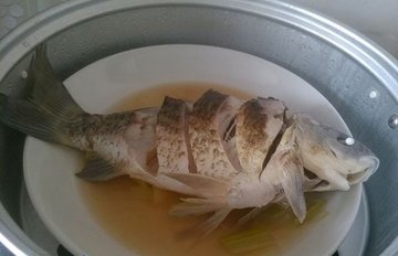清蒸鲫鱼5