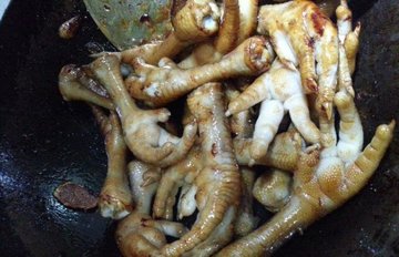 鸡爪子的做法3