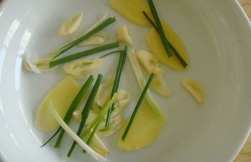 胖头鱼头的做法1