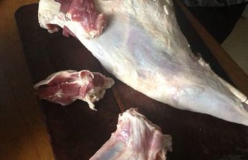 自制羊肉串的腌制方法1