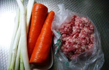 猪肉饺子馅做法1