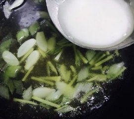 尖椒干豆腐12