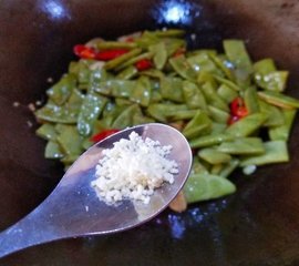 扁豆角的做法11