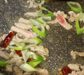 肉丝面的做法11