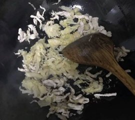 肉丝面的做法12