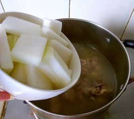 排骨冬瓜汤10