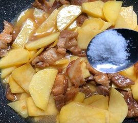土豆片的做法14