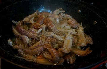 皮皮虾蒸多长时间5