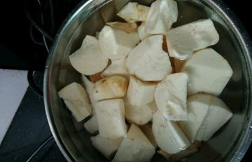 山药炖鸡汤2