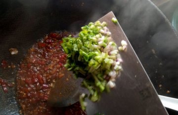 红烧草鱼的家常做法7