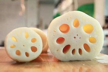 挑选莲藕不要只知道挑粗的！还需注意这几点，挑到品质更好的莲藕5