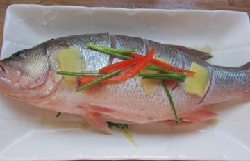 清蒸鲈鱼正宗做法3