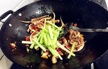 辣炒鱿鱼须4