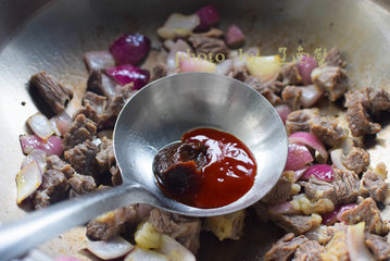 老公就爱这一口，隔三差五就要做一次，西红柿牛肉酱面10