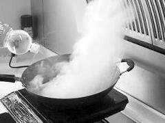 炒菜为什么有油烟