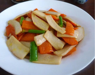 杏鲍菇吃着比肉都香，孩子吃头脑聪明，增强免疫全家少生病1