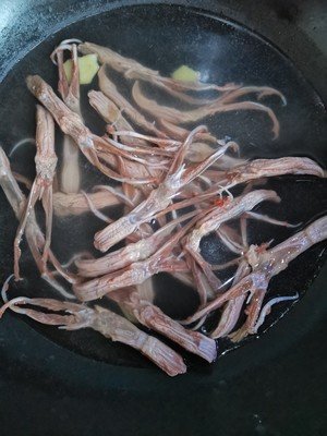 酱鸭舌的做法和配方窍门1