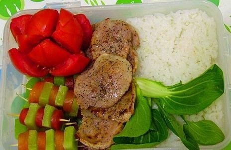 整合60种简单好吃的爱心盒饭制作方法40