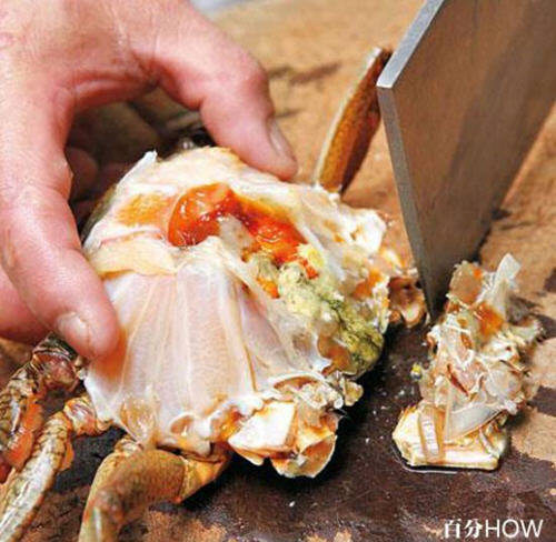螃蟹怎么杀-螃蟹的杀法图解教程7