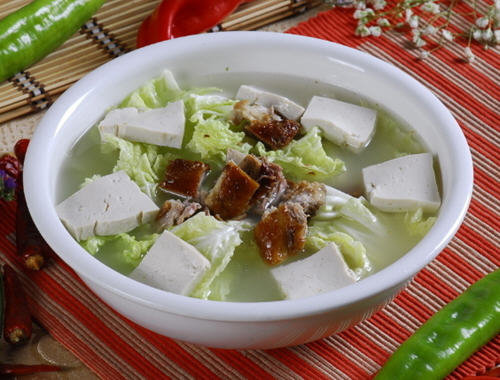 烤鸭架汤怎么炖不腥-做鸭架汤快速去腥味的技巧2