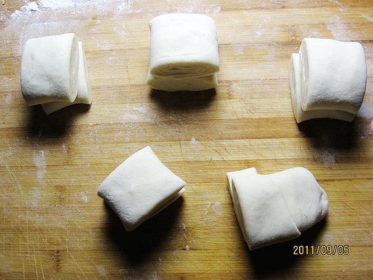 花卷的热量解析：一个花卷热量有多少6