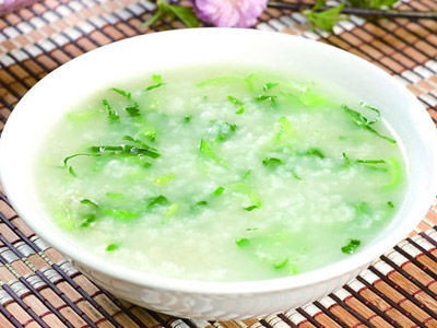 喝黄瓜粥的作用与好处-黄瓜粥的功效1