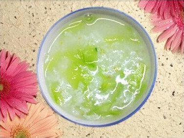 喝黄瓜粥的作用与好处-黄瓜粥的功效2