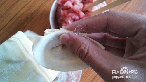 云吞怎么包-图解6种云吞的包法7