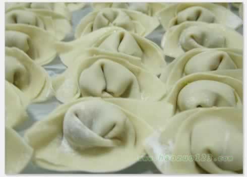 大馄饨怎么包-图解大馄饨的包法10