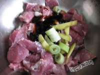 烤猪肉串的腌制方法7