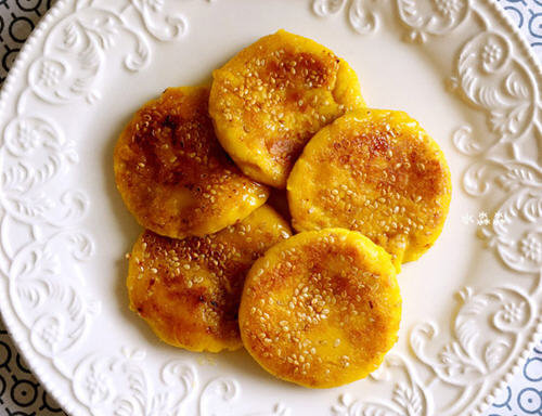 南瓜饼是用面粉还是糯米粉好-糯米粉和面粉哪个做南瓜饼好吃1